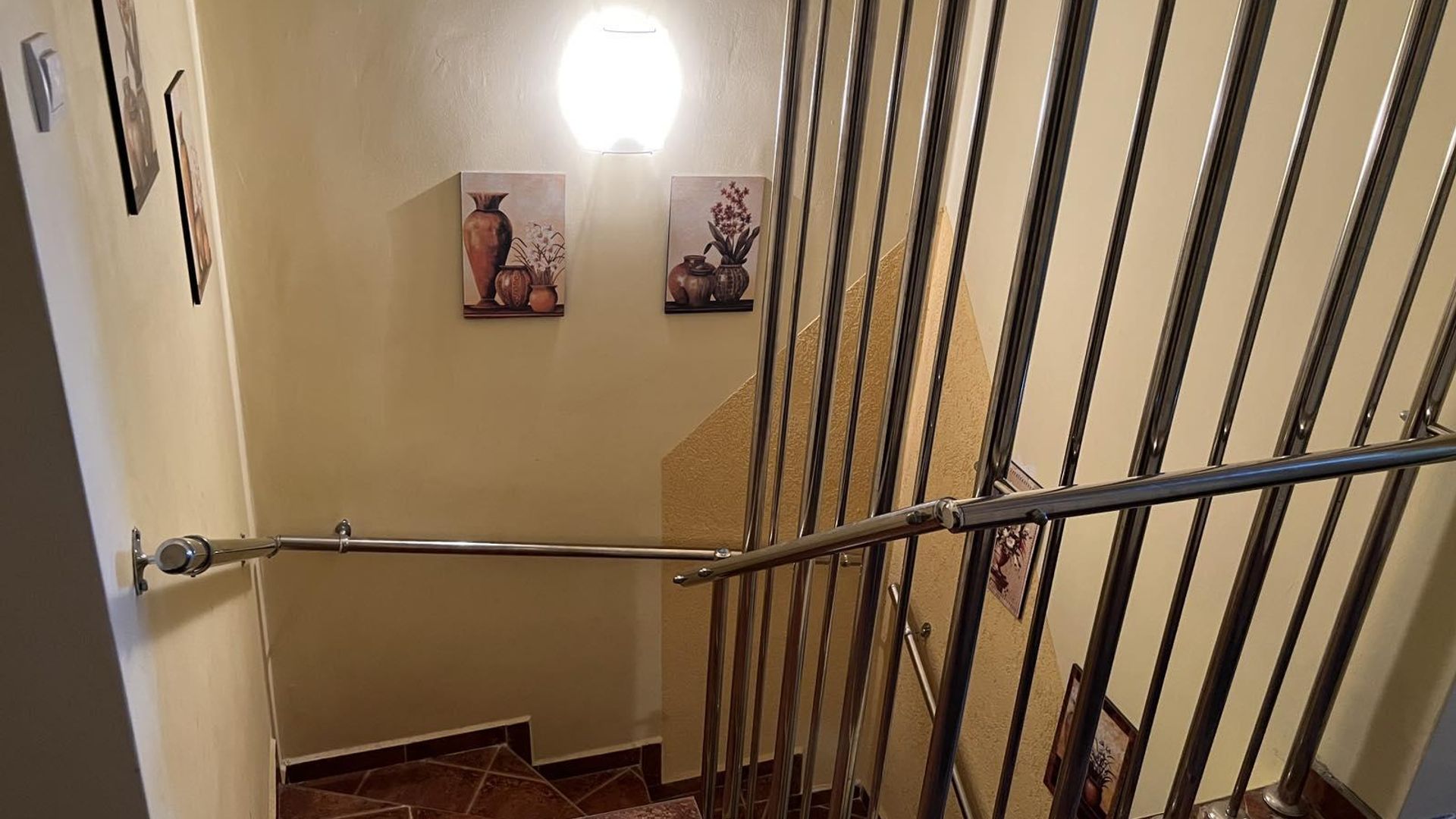 image_1740139534070_27988763452064913.jpeg