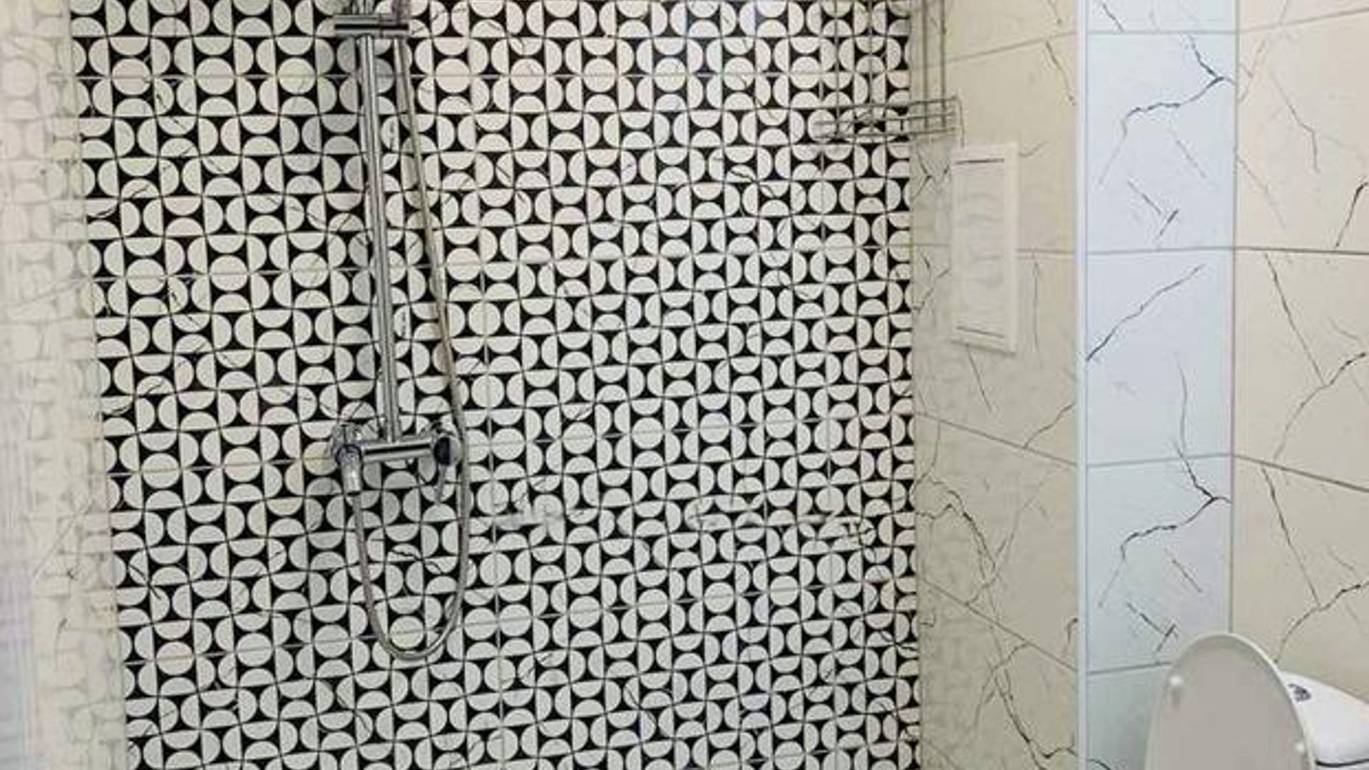 image_1744875808768_5309261846061792.jpeg