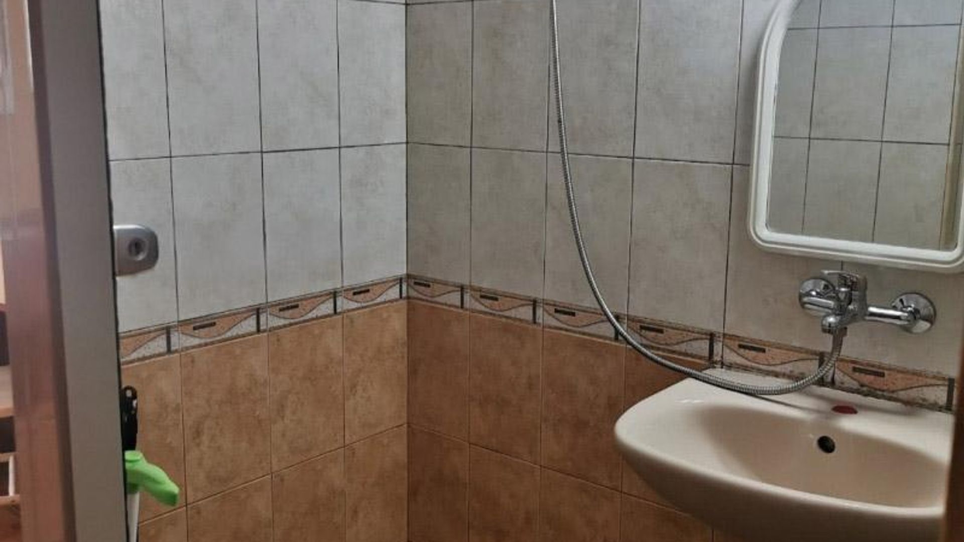 image_1746436879846_7797100297981809.jpeg