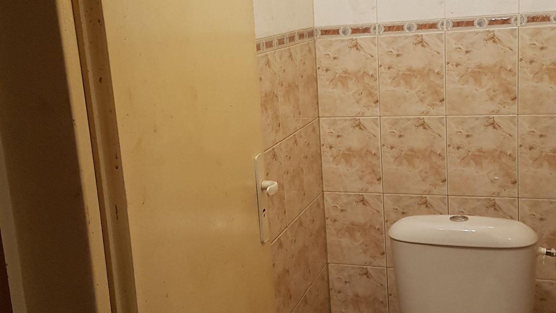 image_1744368398910_7114954613008895.jpeg