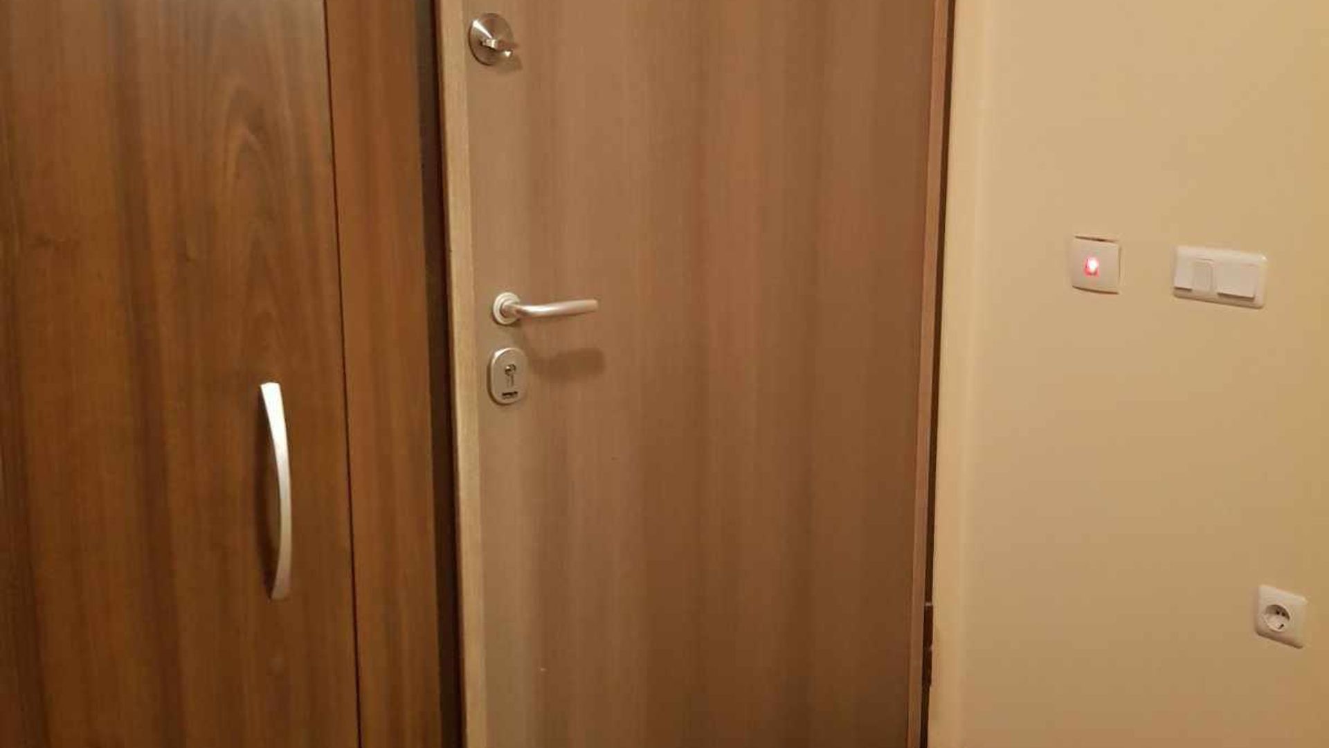 image_1744205687658_10359236816944795.jpeg